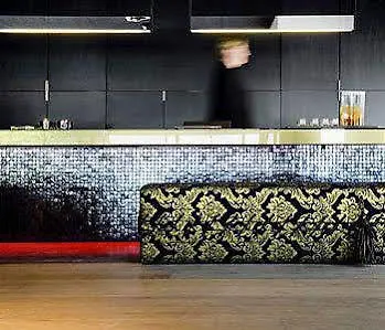 Carbon Hotel